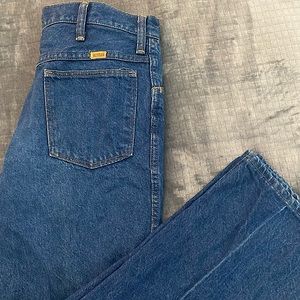 rustler medium wash jeans